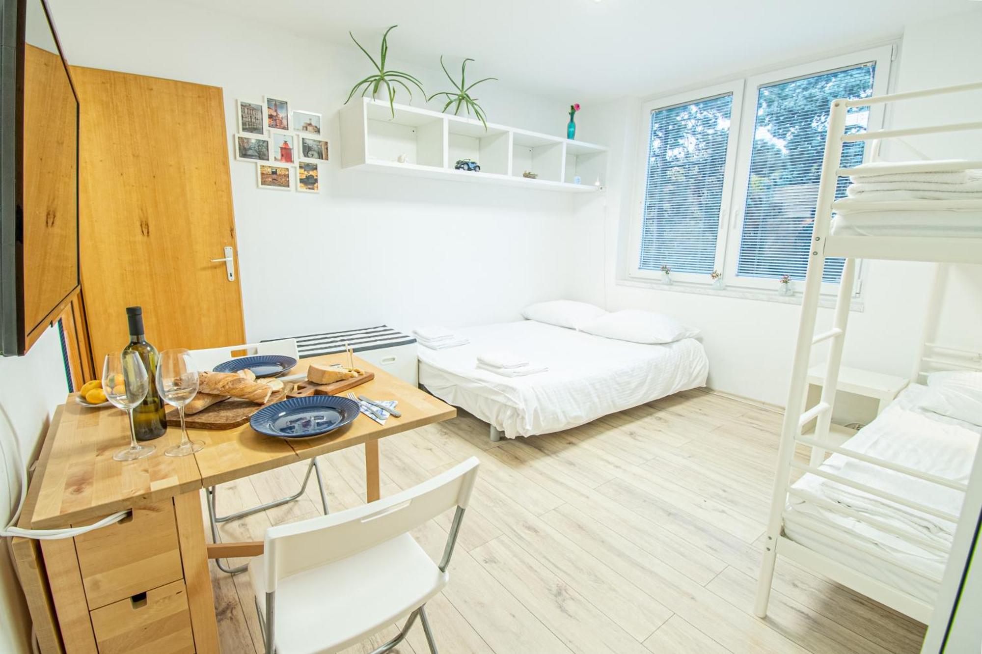 Umag Center Apartment Parking By Rentistra Buitenkant foto